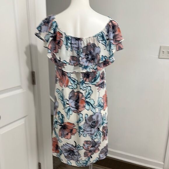 EVERLY Floral Off-Shoulder Dress Size L - Picture 2 of 9